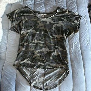 Green Camo Sweater T-Shirt (Small)